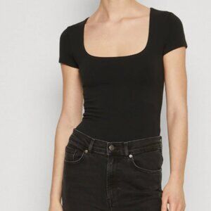 Abercrombie Short-Sleeve Cotton Seamless Squareneck Bodysuit, Black, Size Small